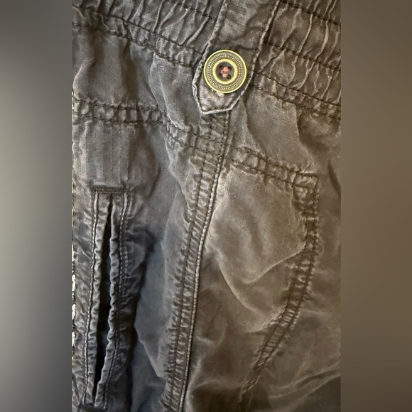 By Anthropologie Black Joggers Embroidered Medium EUC Oversized Fit - Picture 6 of 8